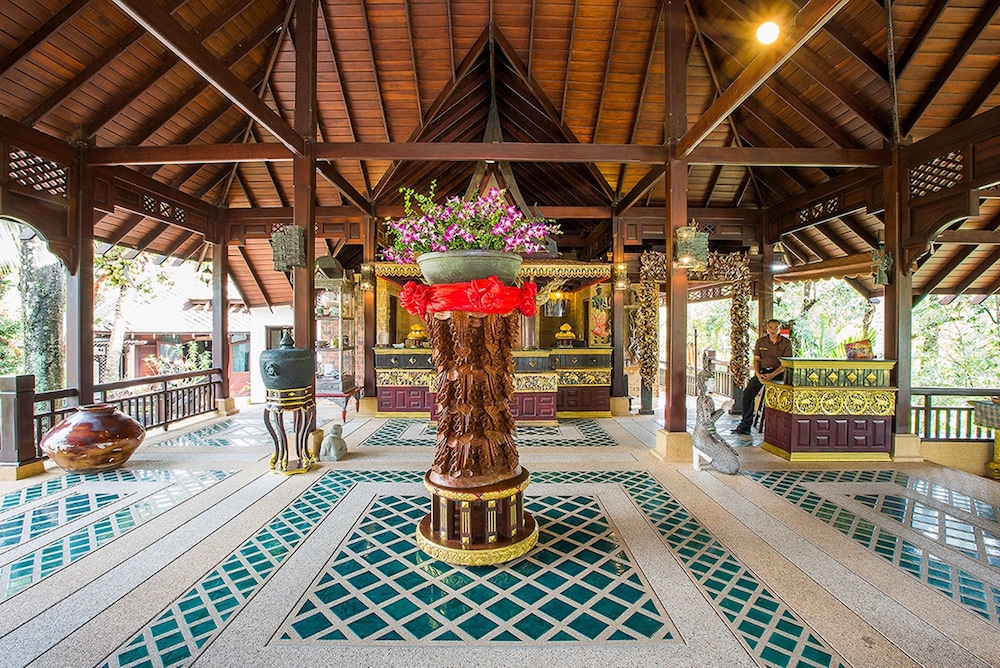 The Hotspring Beach Resort and Spa 38/59
