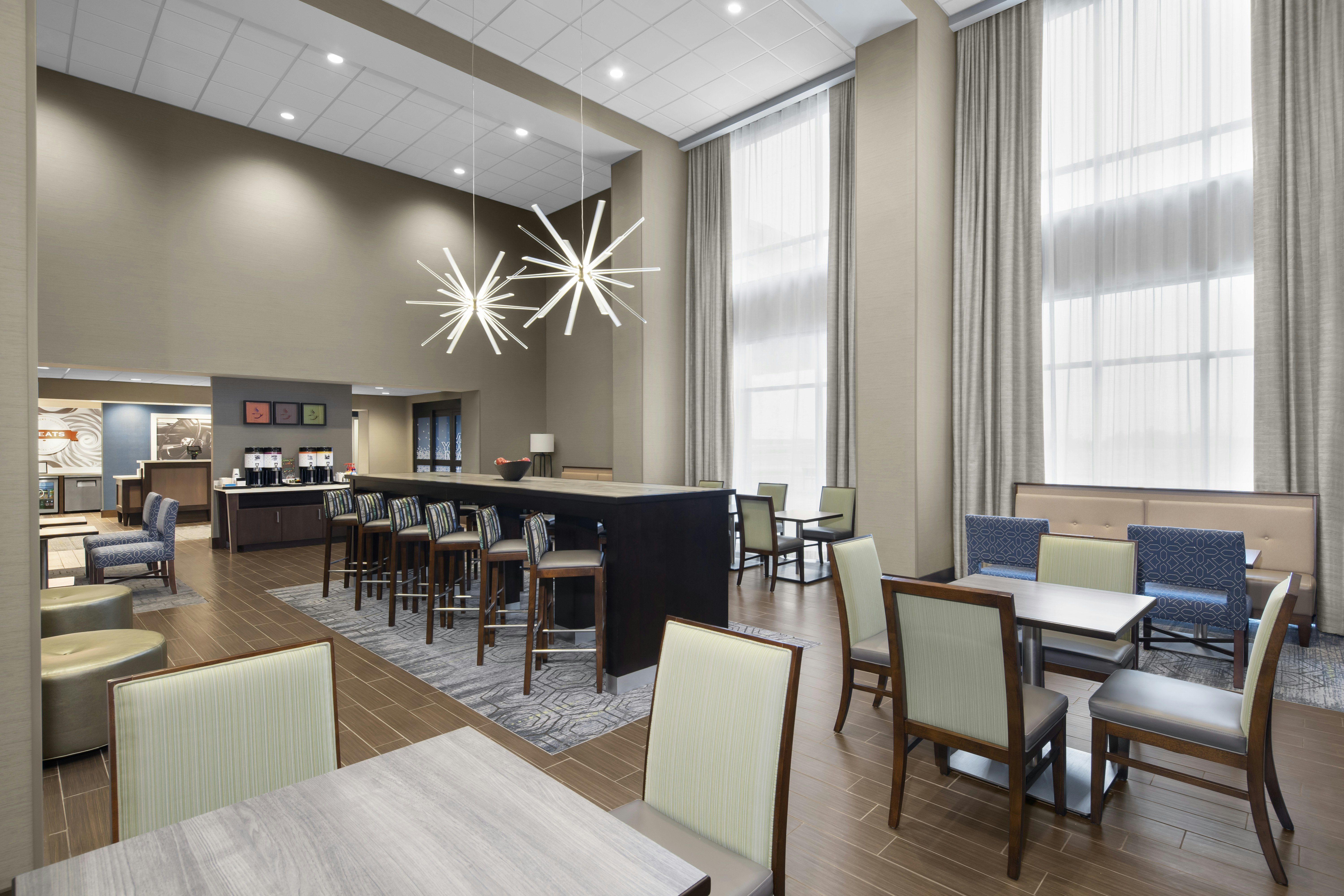 Hampton Inn Sikeston 25/43