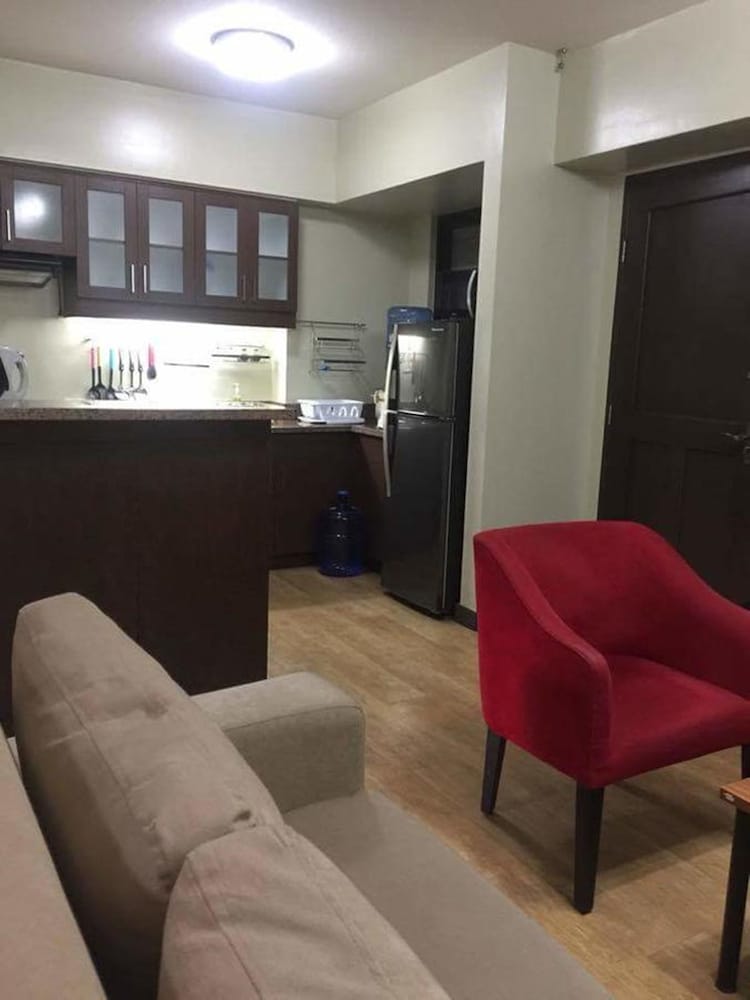 Your Home Away From Home Royal Palm 33/57