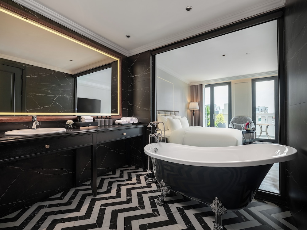 T Boutique Hotel 50/50