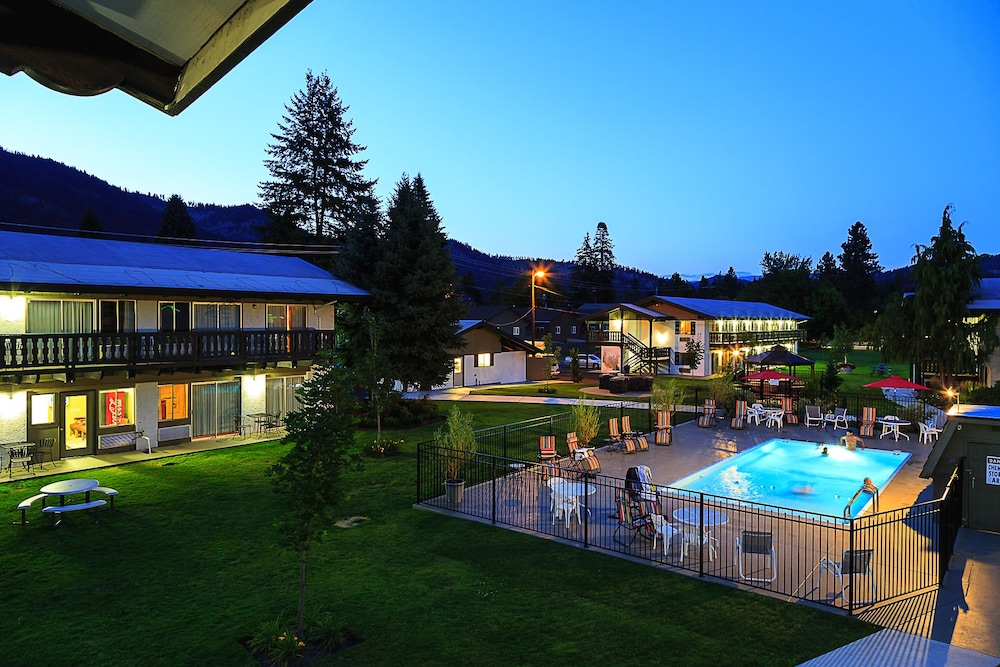 Der Ritterhof Inn 56/66