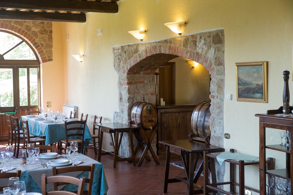 Le Anfore Agriturismo 53/70