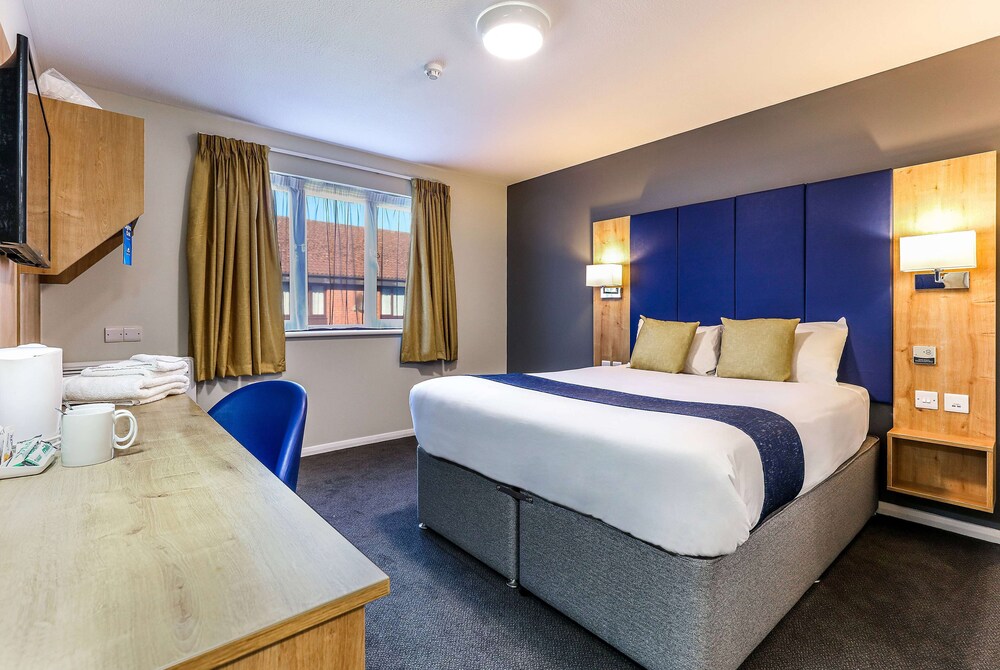 Room, Double Bed