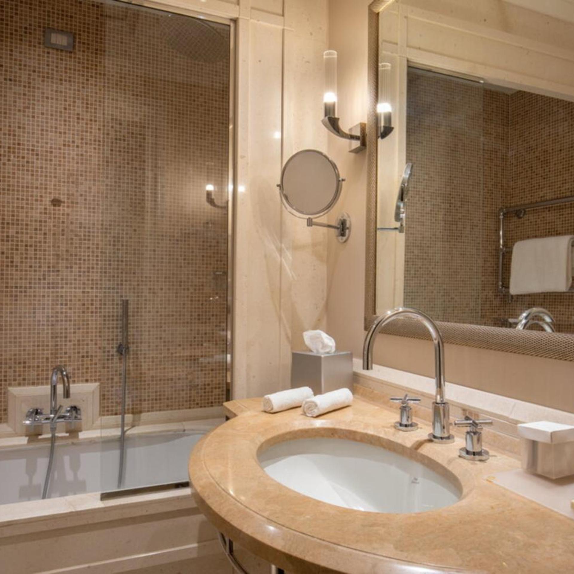 غرفة سوبيريور مفردة، Rose Garden Palace 6/6