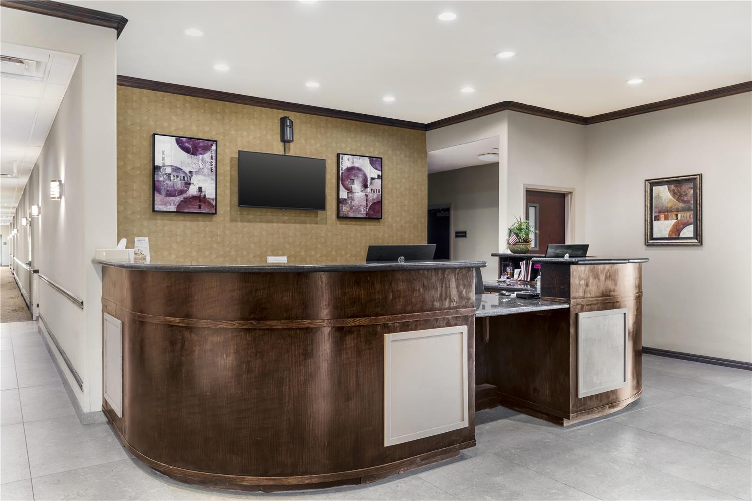 Best Western Red River Inn & Suites 9/35