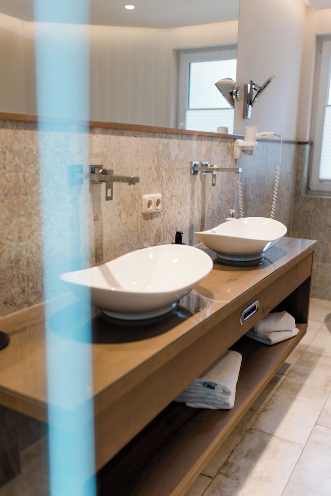 Activehotel Bergkonig 53/55