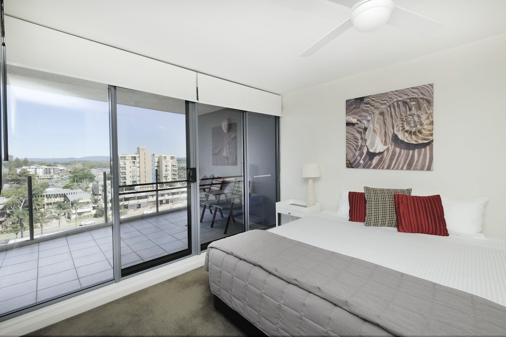 Sevan Apartments Forster 26/74