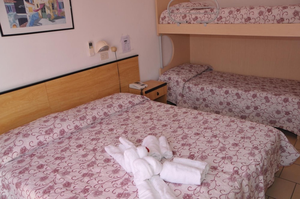Hotel Levante 43/45
