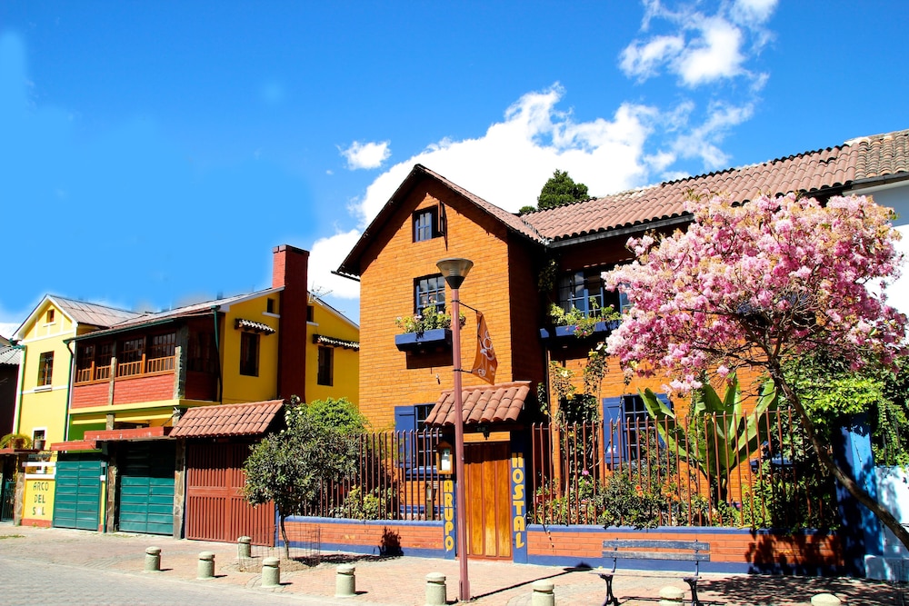 La Casa Del Arupo 4/66