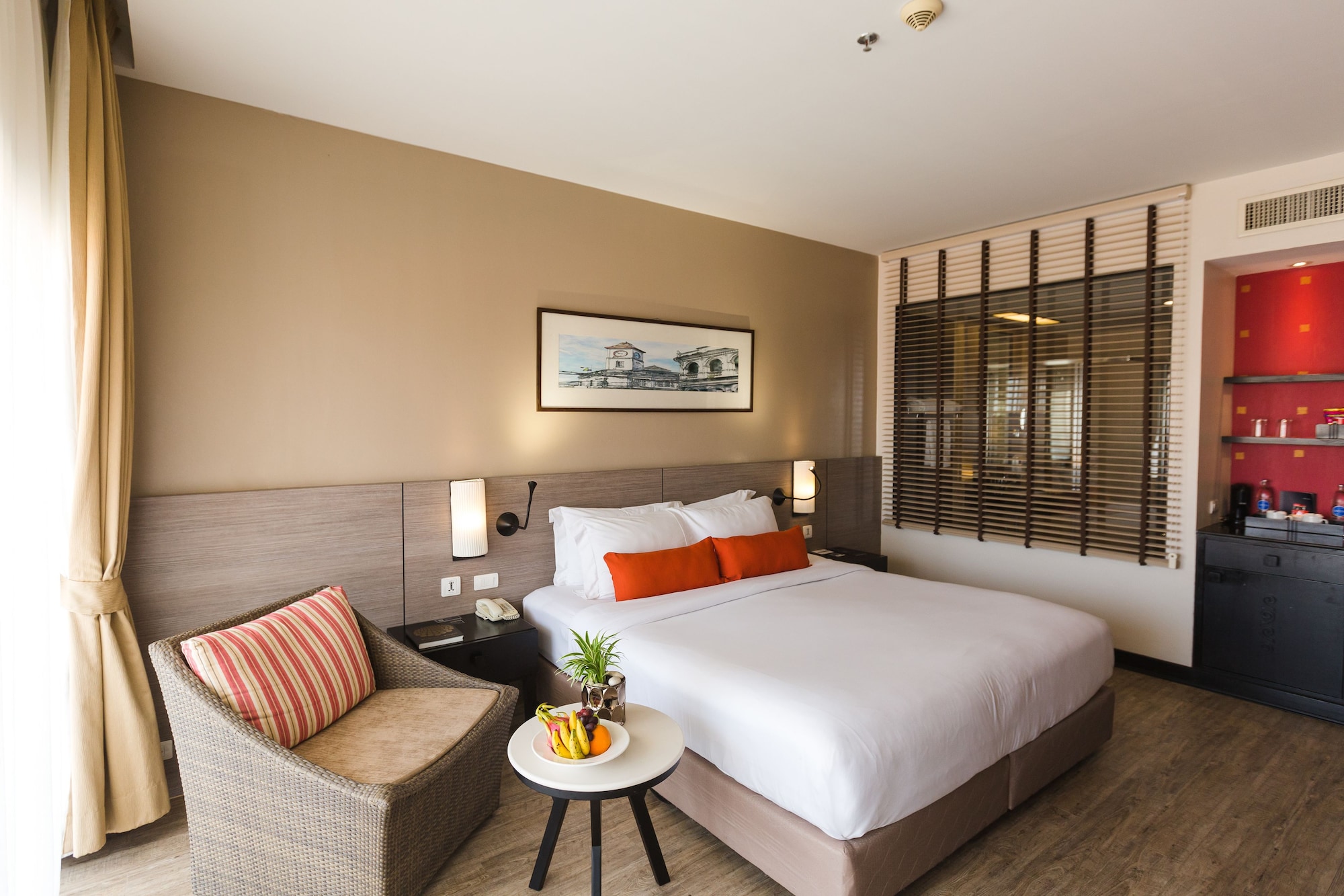 غرفة سوبيريور بإطلالة على المدينة، Deevana Plaza Phuket Patong 3/9
