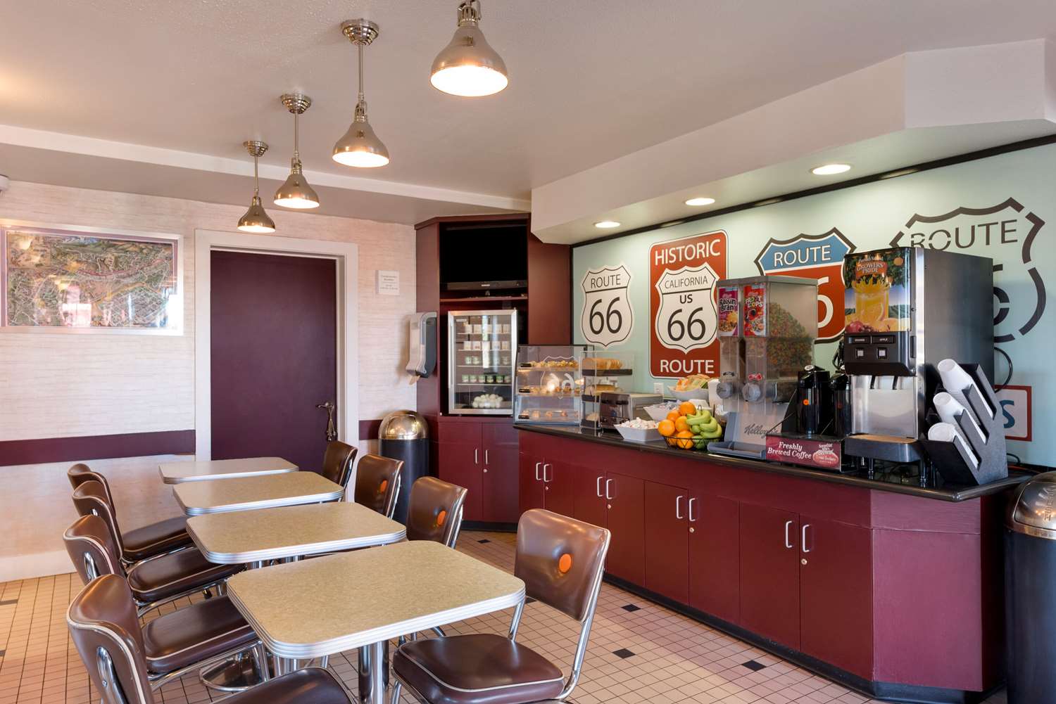 Kings House Motor Hotel, a Dazzler Select by Wyndham 13/21