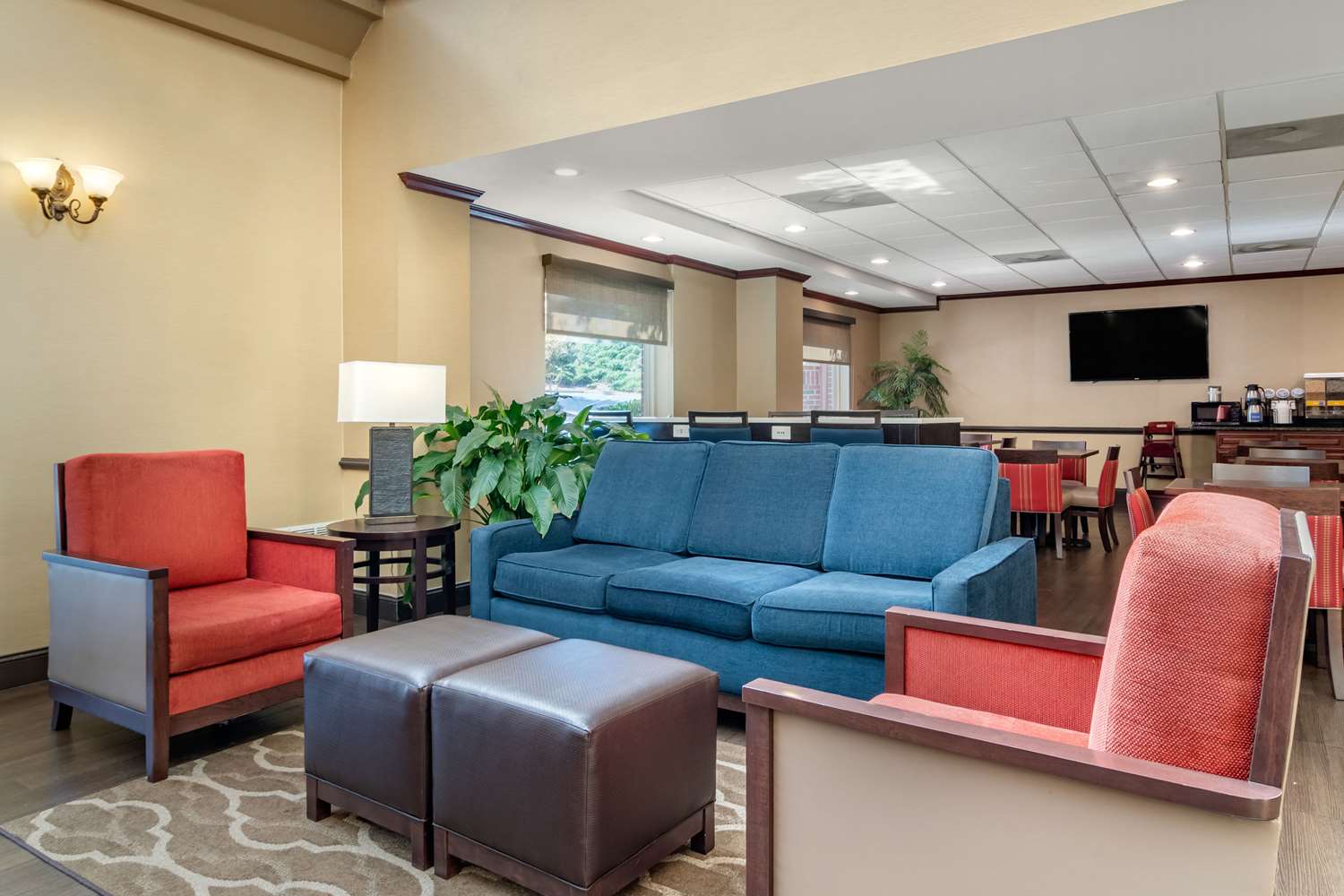 Comfort Inn Suites Suwanee Sugarloaf 19/36