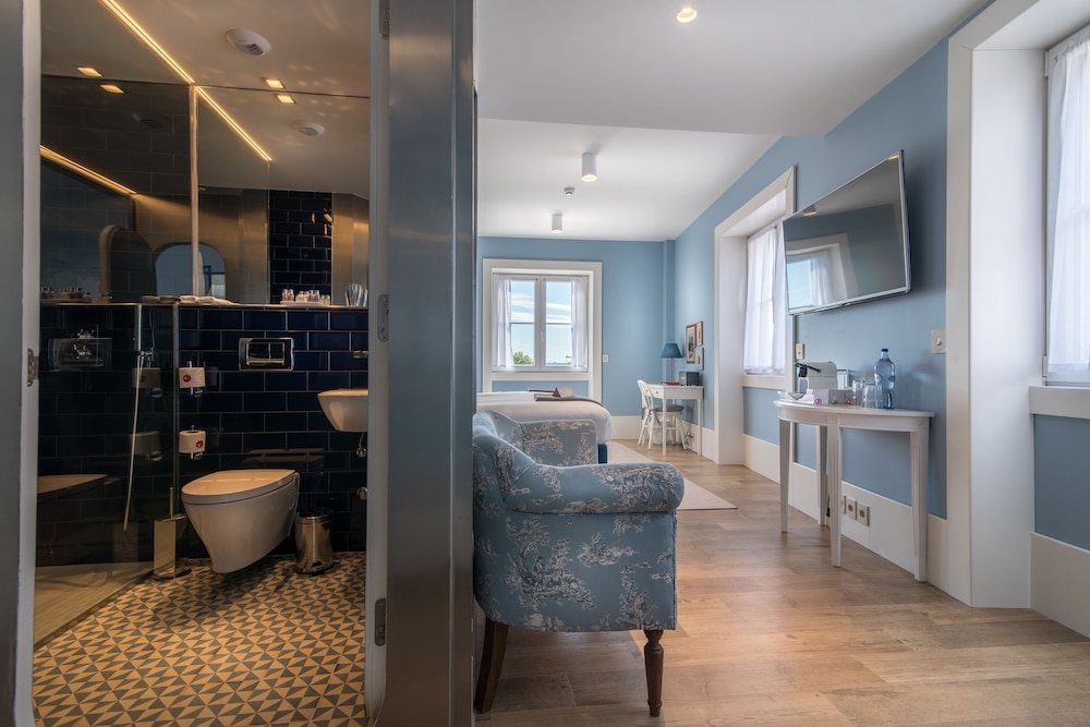Lx Boutique Hotel 44/68