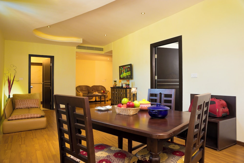 Poppys Hotel 29/49