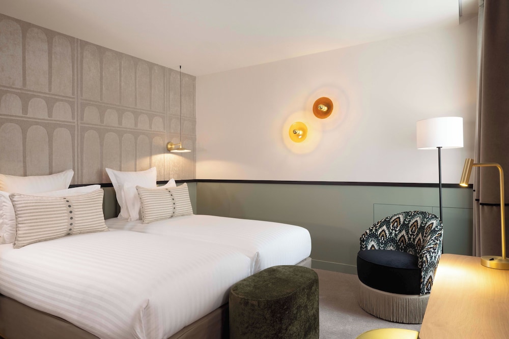 SUPERIOR, TWIN BEDS