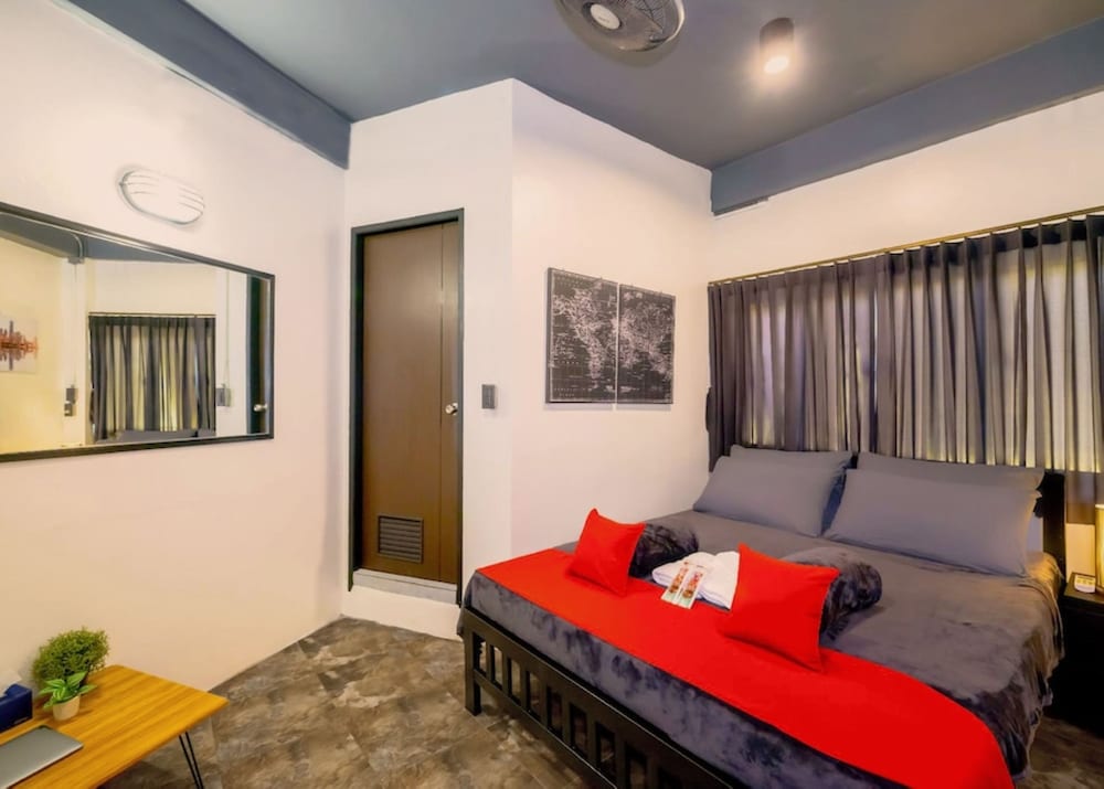 Episode 11 Hostel Sukhumvit 6/22