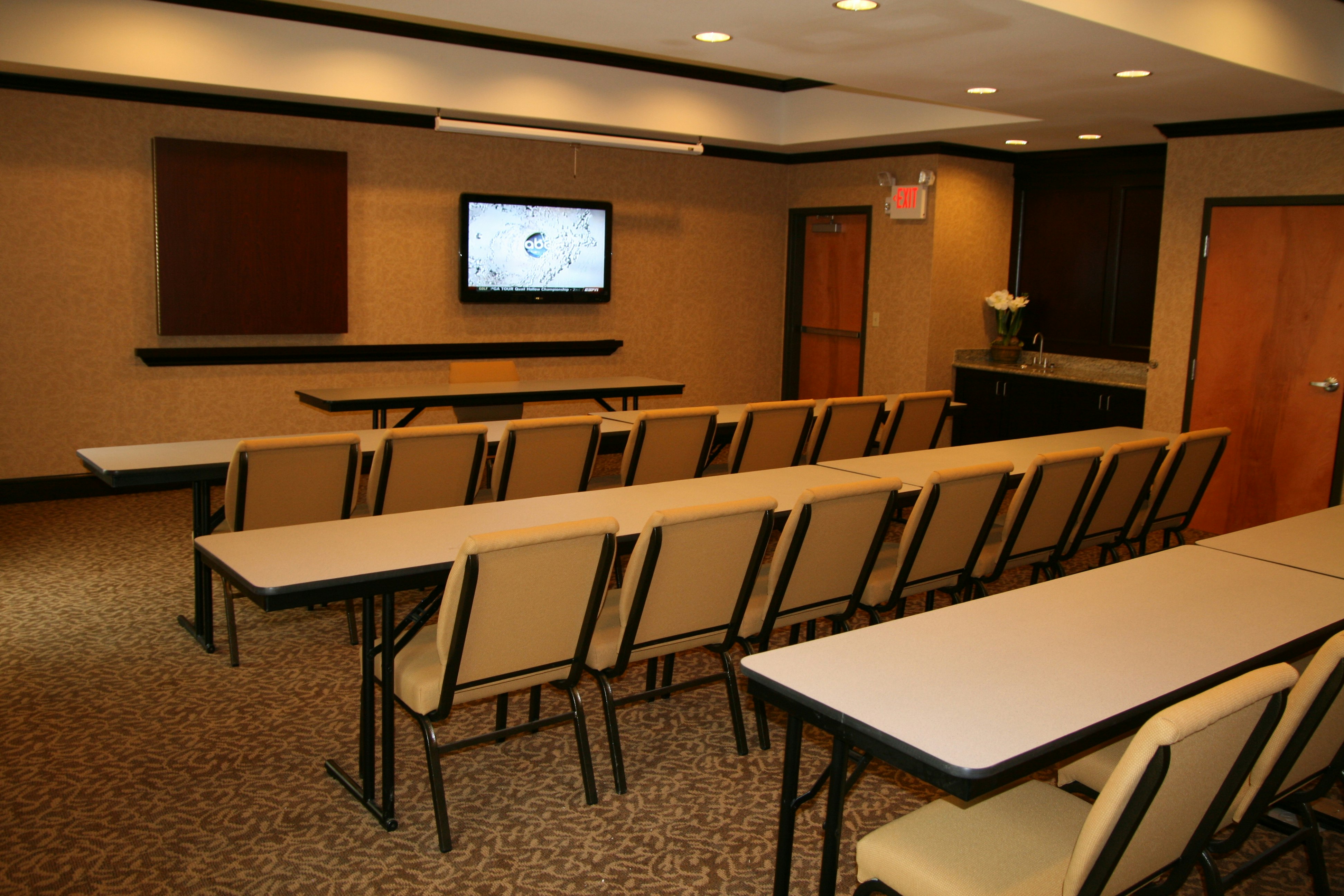 Hampton Inn And Suites Buffalo Tx 55/65