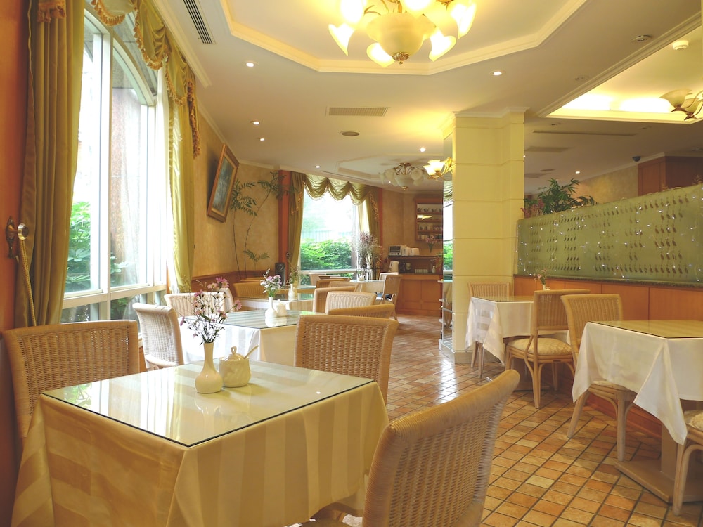 Harazuru Hotel 46/58