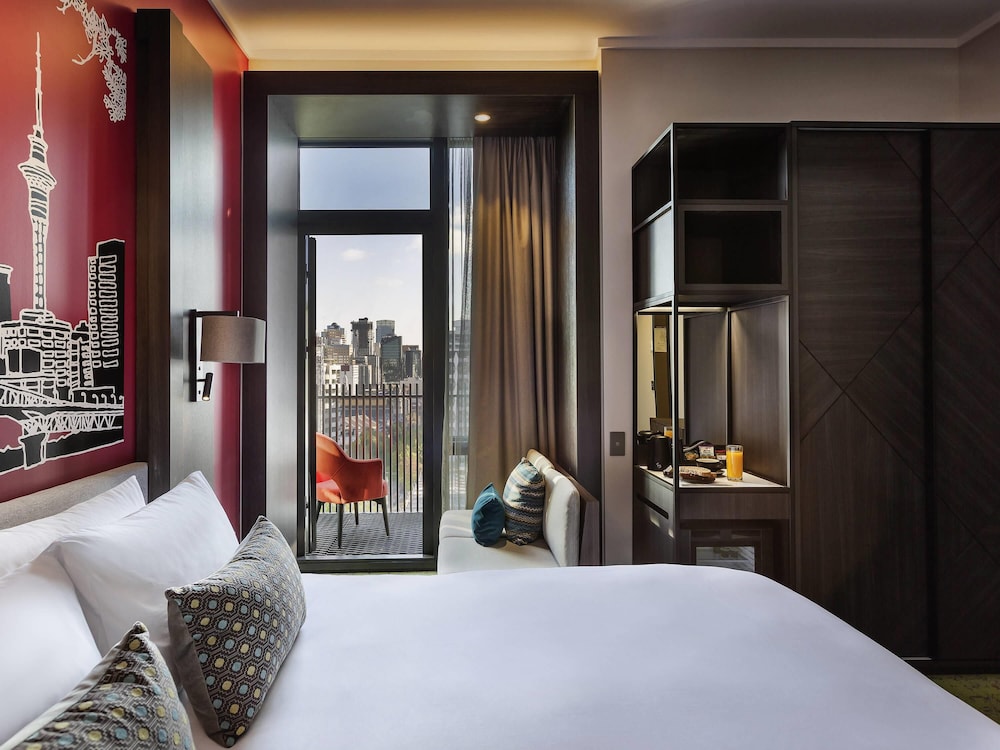 Mercure Auckland Queen Street 32/70