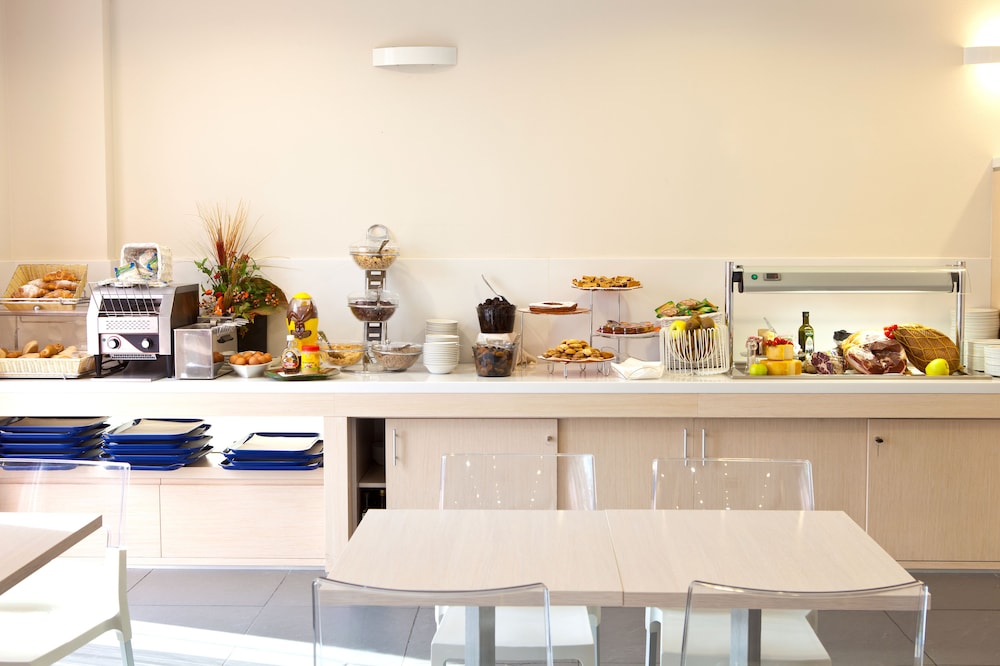 Holiday Inn Express Reggio Emilia 43/61