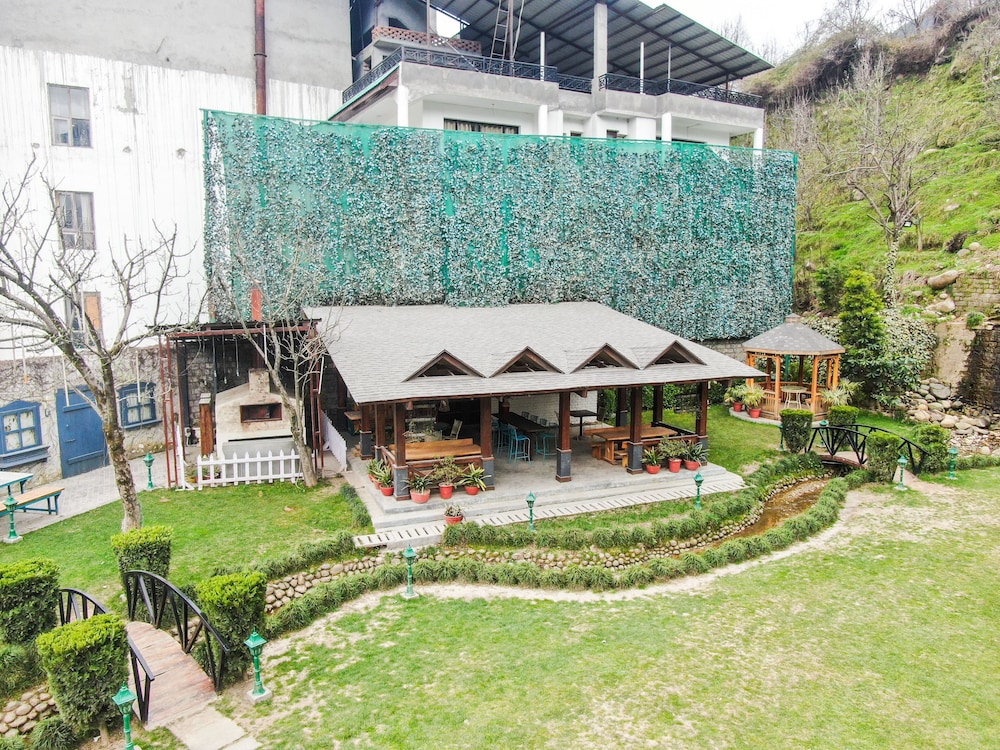 Rock Manali 4/50