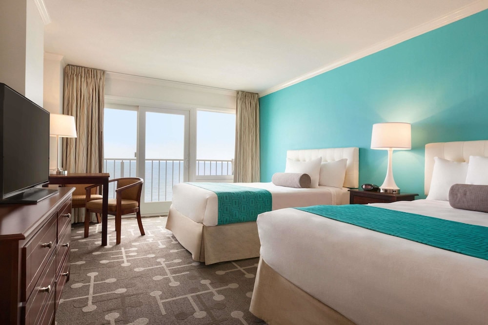 Howard Johnson Plaza Hotel By Wyndham Ocean City Oceanfront 10/31