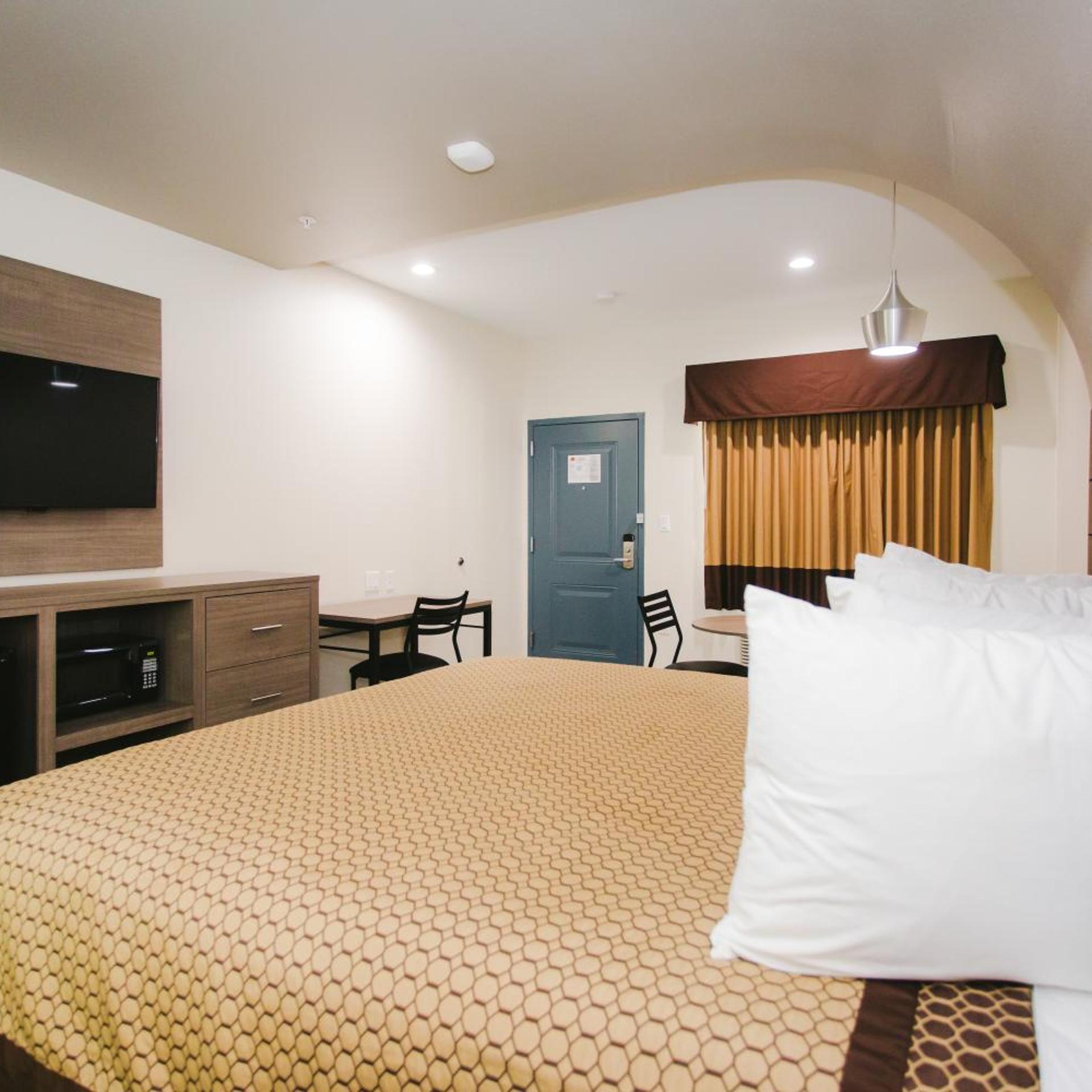 استوديو ديلوكس بسرير مزدوج، Palace Inn Louetta 9/10