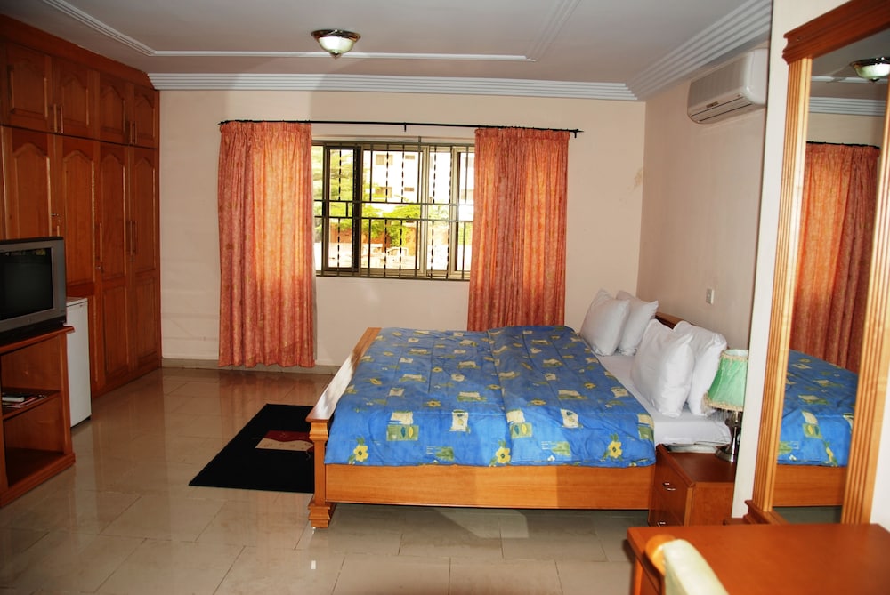 Eastgate Hotel 27/72