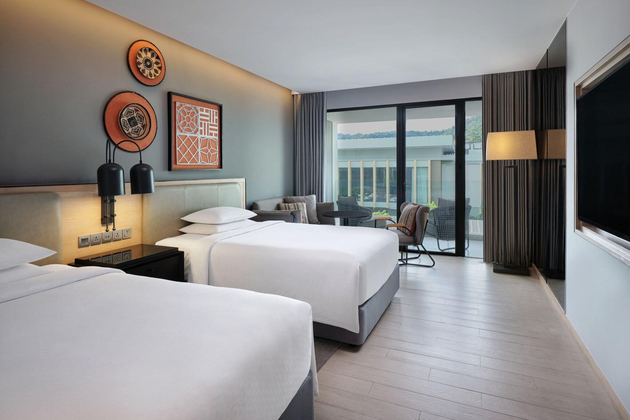 Deluxe, 2 Double Beds