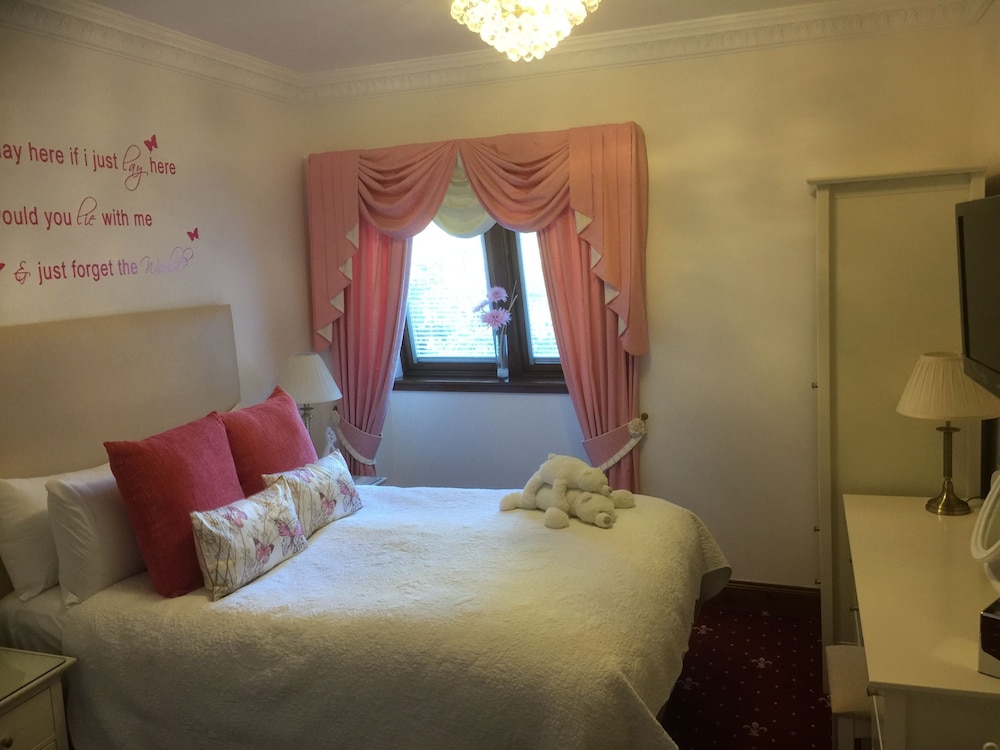 Glenspean Lodge Hotel(formerly BEST WESTERN GLENSPEAN LODGE - HIGHLANDS) 12/77
