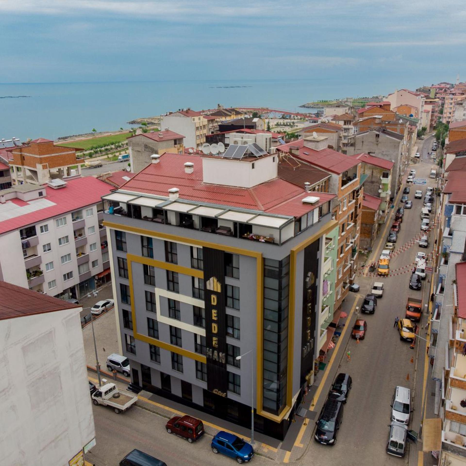 Dedehan Hotel 1/50
