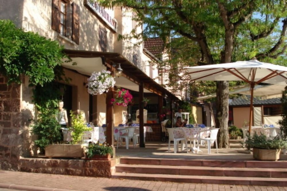 L AUBERGE AUX PORTES DE CONQUES 2/29