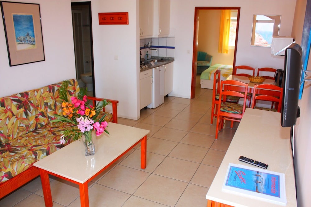 Curasol Apartments 26/50