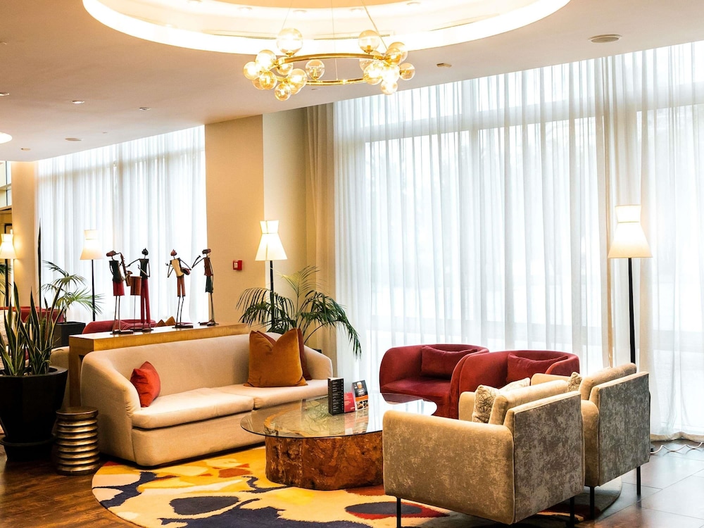 Movenpick Ambassador Hotel Accra 28/50