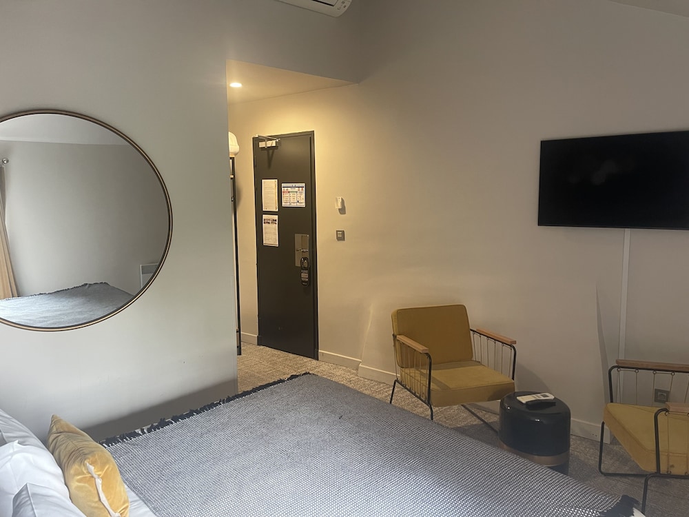 Hotel L Esplan 40/53