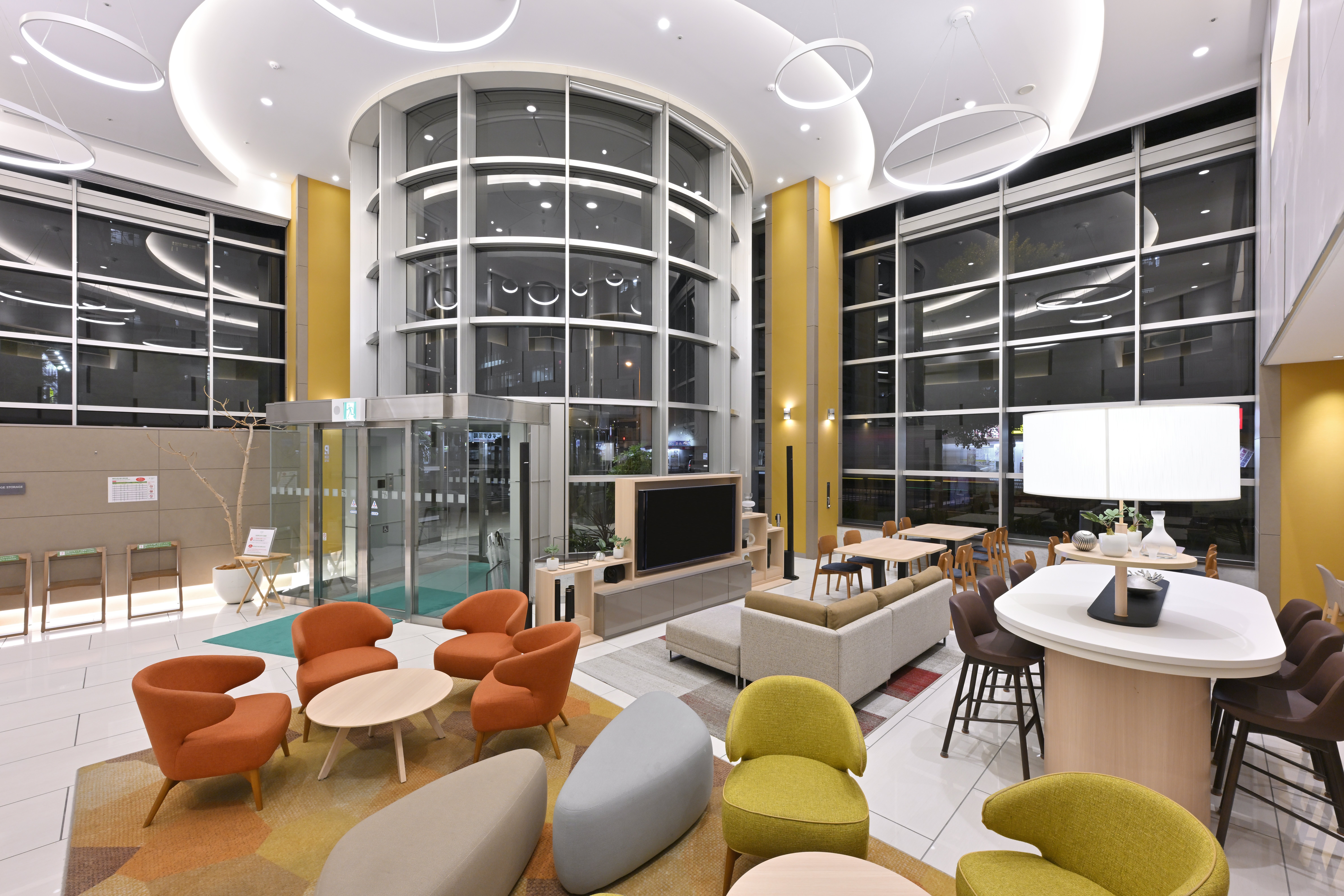 Holiday Inn And Suites Shin Osaka An Ihg Hotel 53/76