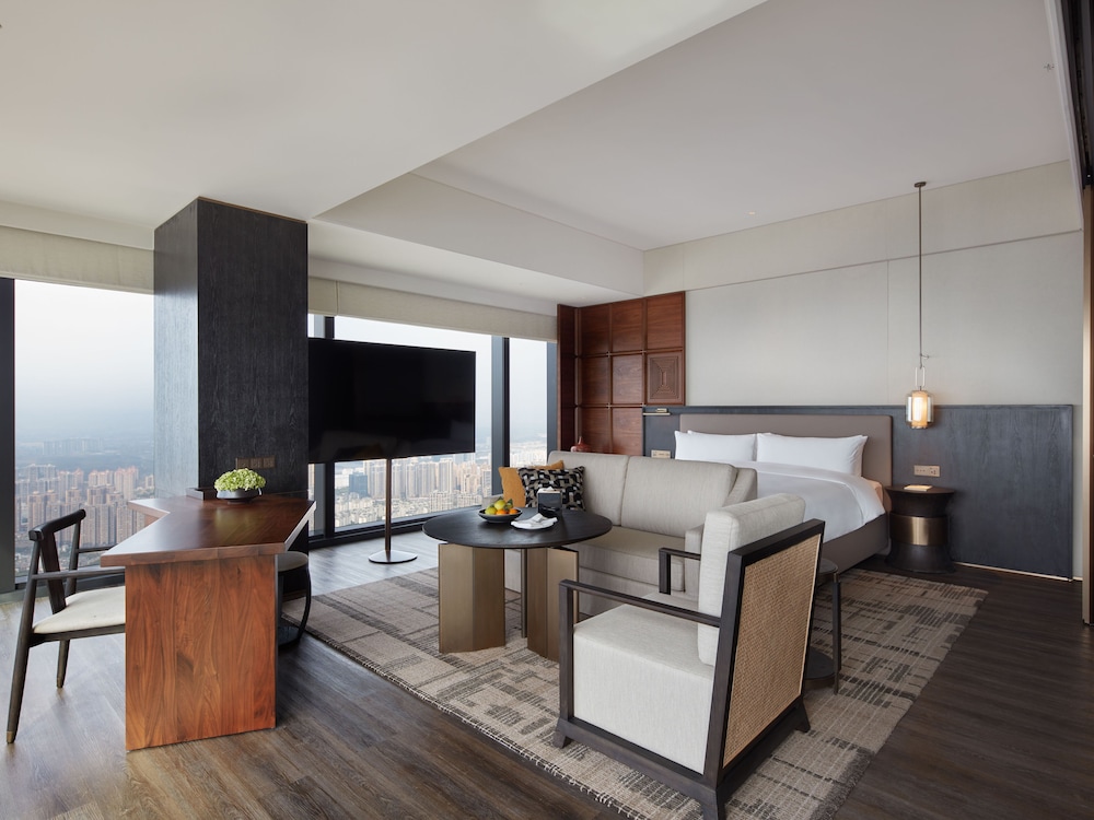Shangri-La Nanning 30/48