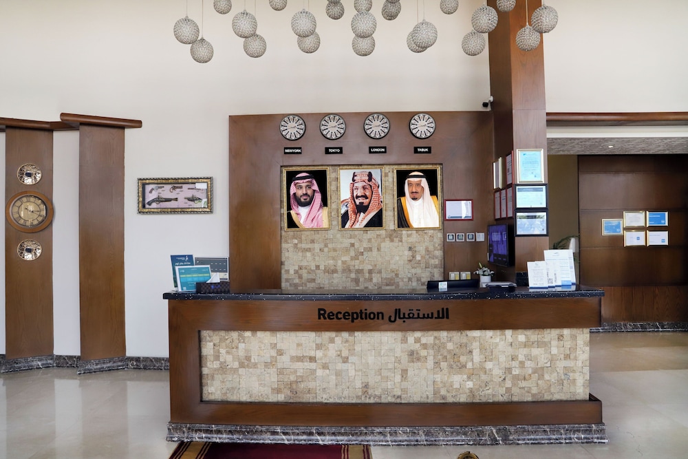 Banan hotel 6/62