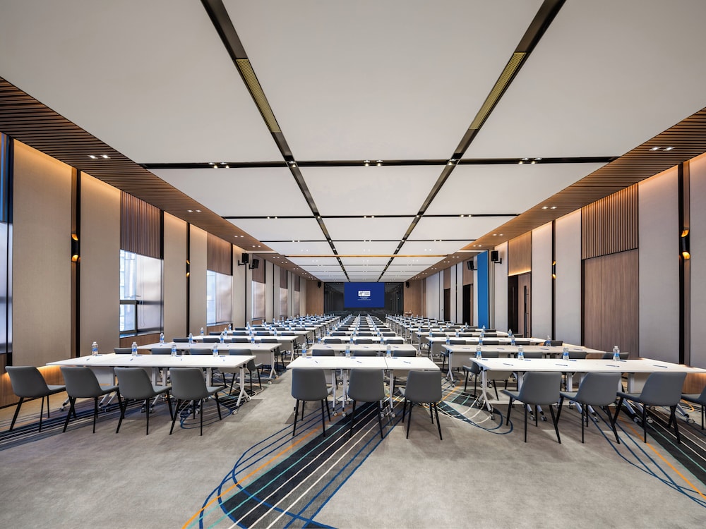 Holiday Inn Express Liaoyuan Economic Dev Zone an IHG Hotel 22/27