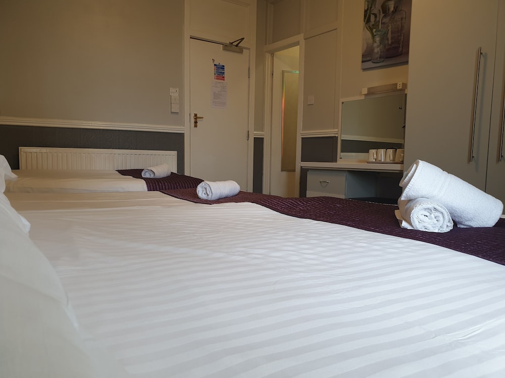 Blenheim Mount Hotel 14/50