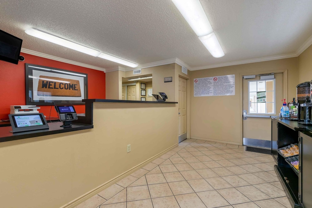 Extended Stay America - San Antonio - Airport 6/56