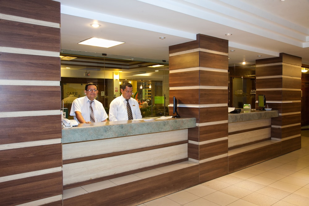 Victoria Regia Hotel 6/50