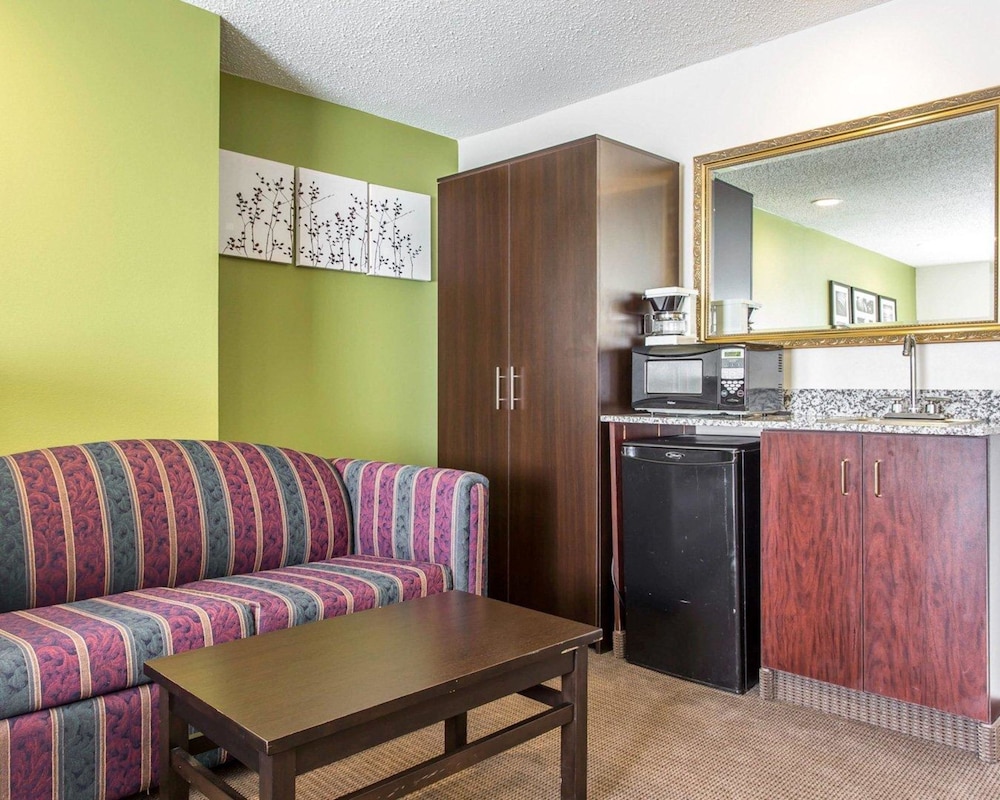 Sleep Inn Columbia 8/43