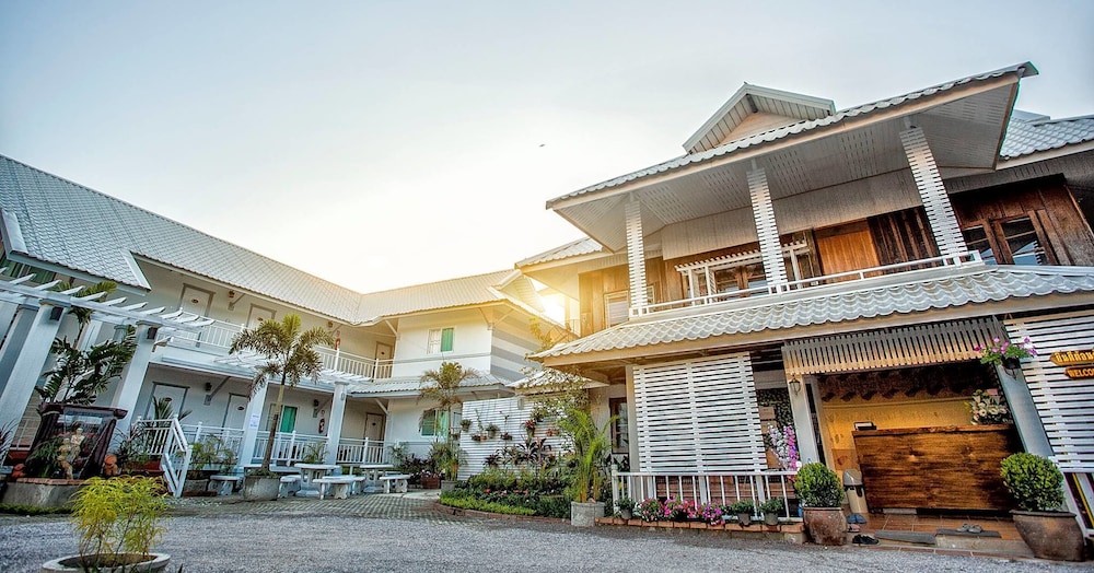 Rinlada House 3/33