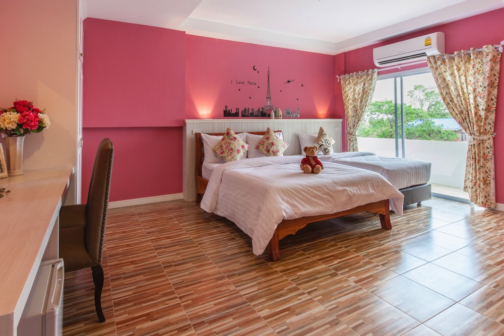 Gallery Lake View Hotel 32/64