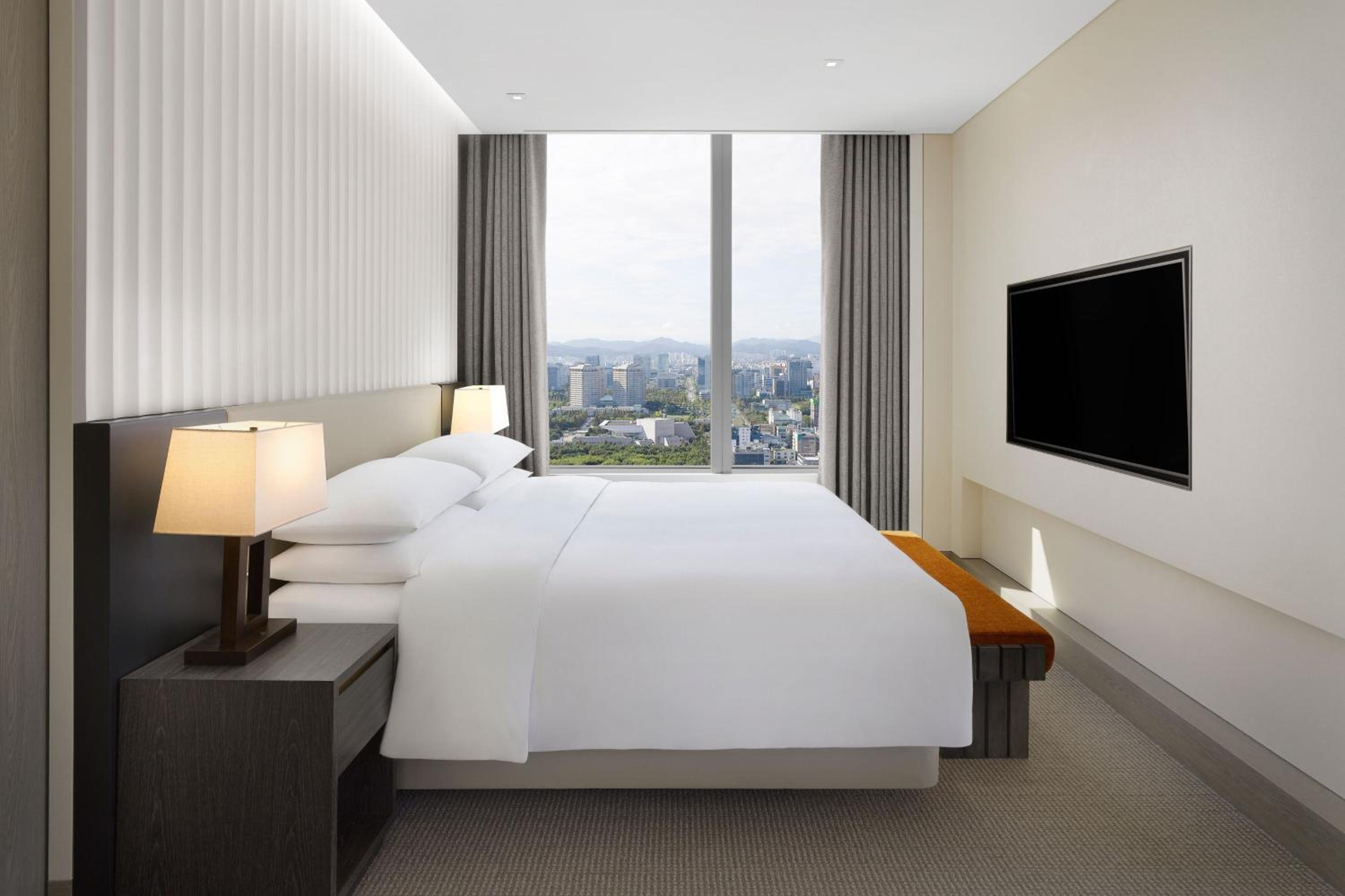 Magnolia, Suite، Hotel Onoma Daejeon, Autograph Collection 2/4