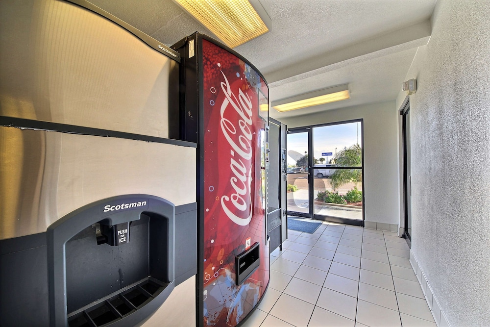 Motel6 Laredo Tx South 9/49