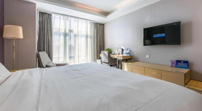 Lavande Hotel (Beijing Olympic Village Birds Nest) 26/51