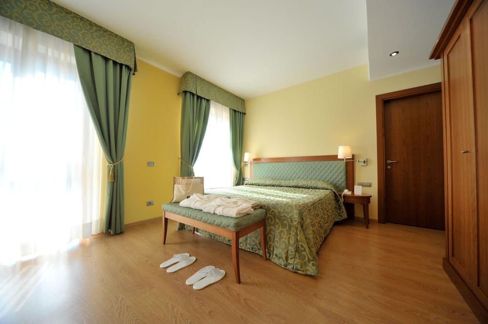 Hotel Resort & Spa Miramonti 20/75