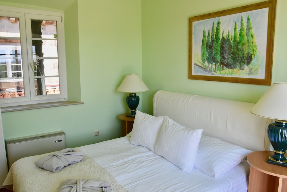 Villa Tereza 10/61